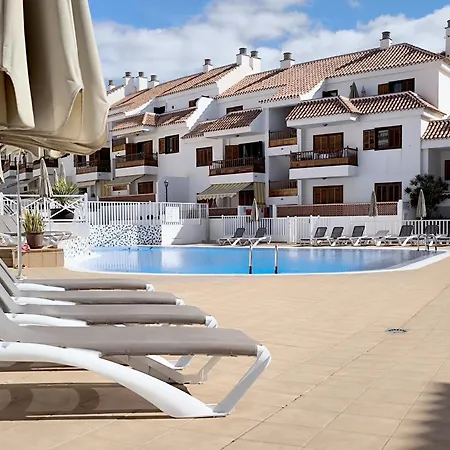 Amber Cristianos - El Cardon * Playa de las Americas (Tenerife)