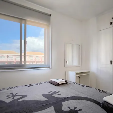 Amber Cristianos - El Cardon * Playa de las Américas